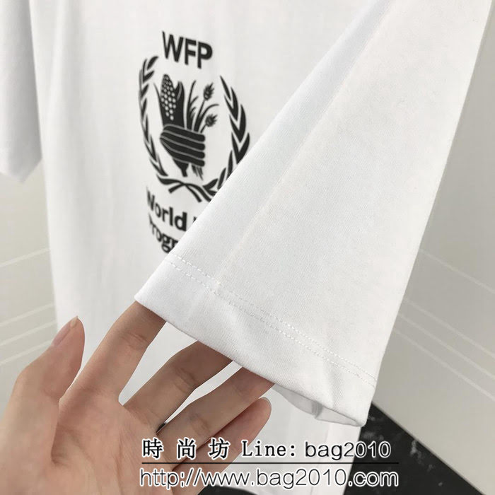 BALENCIAGA巴黎世家 新款 世界糧食計畫署 白色T恤 情侶款 ydi1384